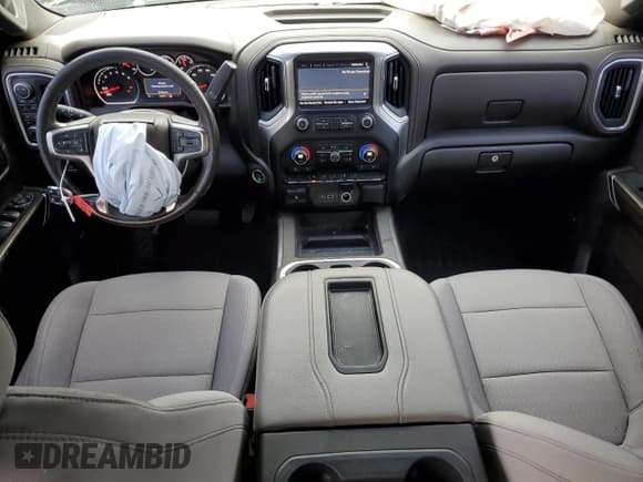 ✅ 2020 Chevrolet Silverado 1500 RST • VIN: 3GCUYEED3LG332243 • Lot: 89865295. Listed on Copart with 105,372 mi. Free auction sales archive from the USA and detailed vehicle history report at DreamBid. Image 8.