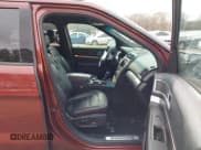 ✅ 2016 Ford Explorer Sport • VIN: 1FM5K8GT7GGB71257 • Lot: 42442346. Wystawiony na IAAI z przebiegiem 121 101 mil. Bezpłatny archiwum sprzedaży aukcyjnych z USA i szczegółowy raport historii pojazdu na DreamBid. Zdjęcie 5.