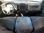 ✅ 2009 Dodge 1500 SLT • VIN: 1D3HB18P09S793216 • Lot: 48635255. Wystawiony na Copart z przebiegiem 202 182 mil. Bezpłatny archiwum sprzedaży aukcyjnych z USA i szczegółowy raport historii pojazdu na DreamBid. Zdjęcie 8.