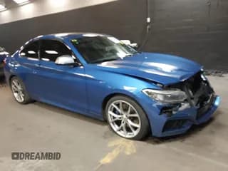 ✅ 2016 BMW 2 Series M235i • VIN: WBA1J7C58GV360712 • Лот: 41975610. Опубликован ранее на IAAI с пробегом 18 258 миль. Бесплатный доступ к архиву аукционных продаж из США и подробный отчёт об истории автомобиля на DreamBid. Изображение 1.