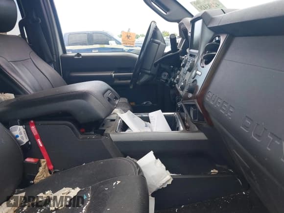 ✅ 2015 Ford F-250 Lariat • VIN: 1FT7W2BT2FED41850 • Lot: 42403420. Listed on IAAI with Not provided. Free auction sales archive from the USA and detailed vehicle history report at DreamBid. Image 5.