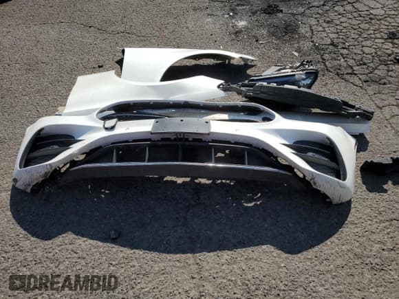 ✅ 2021 Mercedes-Benz E 350 • VIN: W1KZF8EB6MA901992 • Lot: 83826995. Listed on Copart with 92,499 mi. Free auction sales archive from the USA and detailed vehicle history report at DreamBid. Image 12.