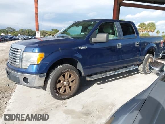 ✅ 2010 Ford F-150 XL • VIN: 1FTEW1E82AFD02414 • Lot: 43881703. Listed on IAAI with 178,223 mi. Free auction sales archive from the USA and detailed vehicle history report at DreamBid. Image 18.