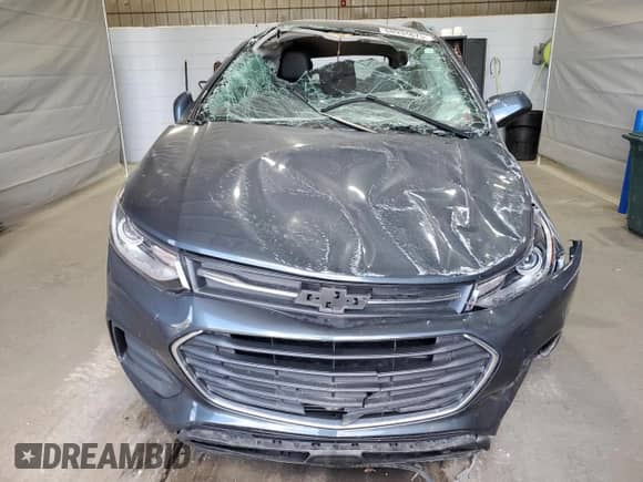 2022 Chevrolet Trax LT с VIN KL7CJPSM4NB560423, выставлен на аукционе Copart как лот 68934675 с пробегом 27 878 миль миль и Списание • Salvage title. История ставок и продаж доступна на DreamBid. Изображение 5.