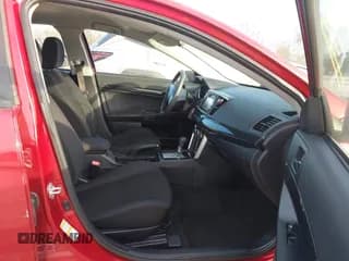 ✅ 2017 Mitsubishi Lancer ES • VIN: JA32U2FU3HU008535 • Lot: 43729971. Wystawiony na IAAI z przebiegiem 115 135 mil. Bezpłatny archiwum sprzedaży aukcyjnych z USA i szczegółowy raport historii pojazdu na DreamBid. Zdjęcie 5.