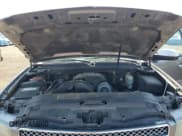 ✅ 2008 Chevrolet Suburban 1LT • VIN: 1GNFK16338J217017 • Lot: 69183005. Wystawiony na Copart z przebiegiem 215 557 mil. Bezpłatny archiwum sprzedaży aukcyjnych z USA i szczegółowy raport historii pojazdu na DreamBid. Zdjęcie 12.