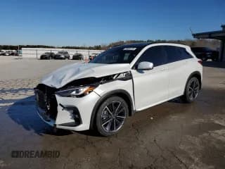 ✅ 2023 Infiniti QX50 Sport • VIN: 3PCAJ5FAXPF123167 • Lot: 89006135. Wystawiony na Copart z przebiegiem 22 493 mil. Bezpłatny archiwum sprzedaży aukcyjnych z USA i szczegółowy raport historii pojazdu na DreamBid. Zdjęcie 1.