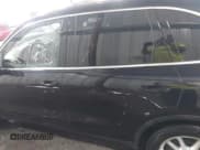 ✅ 2016 Porsche Cayenne Diesel • VIN: WP1AF2A2XGKA43725 • Lot: 43190808. Listed on IAAI with 94,542 mi. Free auction sales archive from the USA and detailed vehicle history report at DreamBid. Image 15.