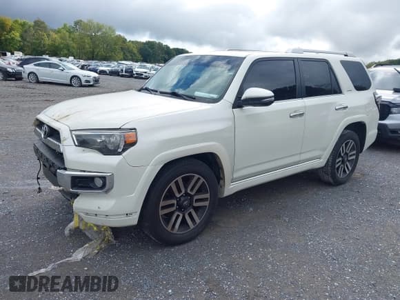 ✅ 2015 Toyota 4Runner SR5 • VIN: JTEZU5JR3F5088409 • Lot: 40375849. Wystawiony na IAAI z przebiegiem 157 697 mil. Bezpłatny archiwum sprzedaży aukcyjnych z USA i szczegółowy raport historii pojazdu na DreamBid. Zdjęcie 2.