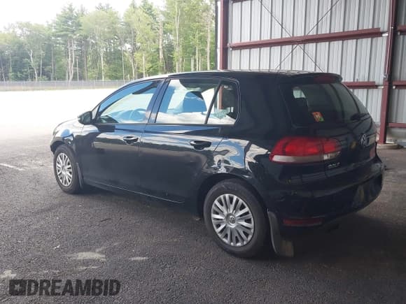 ✅ 2014 Volkswagen Golf • VIN: WVWDB7AJ0EW001777 • Лот: 42798207. Опубликован ранее на IAAI с пробегом 173 351 миль. Бесплатный доступ к архиву аукционных продаж из США и подробный отчёт об истории автомобиля на DreamBid. Изображение 3.
