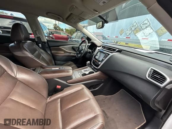 ✅ 2015 Nissan Murano Platinum • VIN: 5N1AZ2MG8FN287091 • Lot: 91934325. Wystawiony na Copart z przebiegiem 142 786 mil. Bezpłatny archiwum sprzedaży aukcyjnych z USA i szczegółowy raport historii pojazdu na DreamBid. Zdjęcie 5.