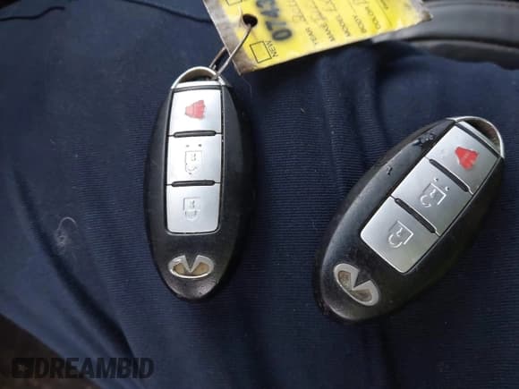 ✅ 2010 Infiniti FX • VIN: JN8AS1MW3AM856040 • Lot: 43842492. Wystawiony na IAAI z przebiegiem 175 916 mil. Bezpłatny archiwum sprzedaży aukcyjnych z USA i szczegółowy raport historii pojazdu na DreamBid. Zdjęcie 11.