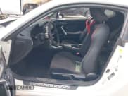 ✅ 2017 Toyota 86 • VIN: JF1ZNAA12H9701111 • Лот: 42016381. Опубликован ранее на IAAI с пробегом 58 948 миль. Бесплатный доступ к архиву аукционных продаж из США и подробный отчёт об истории автомобиля на DreamBid. Изображение 5.