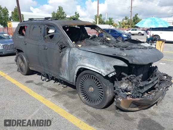 ✅ 2023 Jeep Grand Cherokee Laredo • VIN: 1C4RJJAG0P8835789 • Lot: 43450486. Listed on IAAI with Not provided. Free auction sales archive from the USA and detailed vehicle history report at DreamBid. Image 1.