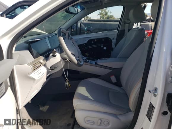 ✅ 2021 Hyundai NEXO Limited • VIN: KM8J84A65MU013554 • Лот: 62621393. Опубликован ранее на Copart с пробегом 11 237 миль. Бесплатный доступ к архиву аукционных продаж из США и подробный отчёт об истории автомобиля на DreamBid. Изображение 7.