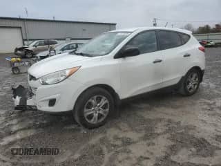 2013 Hyundai Tucson GL z VIN KM8JT3AB7DU653738, wystawiony jako Copart lot #77273524 z przebiegiem 110 276 mil mil oraz Szkoda całkowita • Salvage title. Historia ofert i sprzedaży dostępna na DreamBid. Obrazek 1.