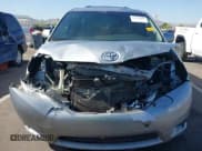 ✅ 2016 Toyota Sienna LE AAS • VIN: 5TDKK3DC3GS697681 • Lot: 42270904. Listed on IAAI with 108,586 mi. Free auction sales archive from the USA and detailed vehicle history report at DreamBid. Image 6.