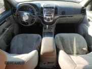 ✅ 2009 Hyundai Santa Fe SE • VIN: 5NMSH13E49H300992 • Lot: 76583354. Listed on Copart with 174,836 mi. Free auction sales archive from the USA and detailed vehicle history report at DreamBid. Image 8.