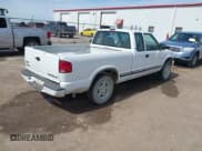 ✅ 2001 Chevrolet S-10 LS • VIN: 1GCDT19WX18183982 • Лот: 41775773. Опубликован ранее на IAAI с пробегом 205 633 миль. Бесплатный доступ к архиву аукционных продаж из США и подробный отчёт об истории автомобиля на DreamBid. Изображение 4.