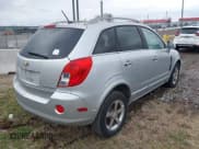 ✅ 2013 Chevrolet Captiva Sport LT • VIN: 3GNAL3EK8DS627381 • Lot: 41493770. Wystawiony na IAAI z przebiegiem 84 089 mil. Bezpłatny archiwum sprzedaży aukcyjnych z USA i szczegółowy raport historii pojazdu na DreamBid. Zdjęcie 4.