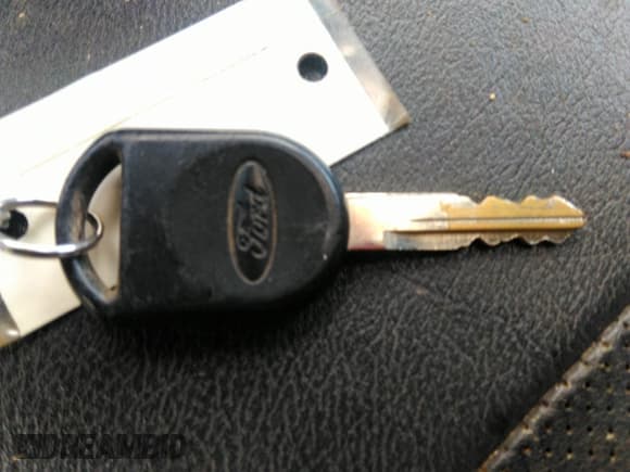 ✅ 2007 Ford Escape Limited • VIN: 1FMCU94197KA36921 • Lot: 40426720. Listed on IAAI with 177,909 mi. Free auction sales archive from the USA and detailed vehicle history report at DreamBid. Image 11.