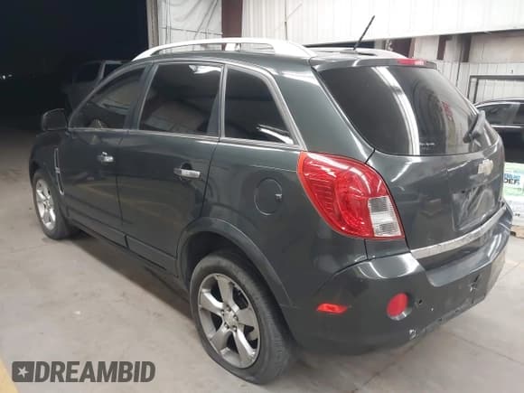 ✅ 2015 Chevrolet Captiva Sport LTZ • VIN: 3GNAL4EK3FS515323 • Lot: 41838368. Wystawiony na IAAI z przebiegiem 158 415 mil. Bezpłatny archiwum sprzedaży aukcyjnych z USA i szczegółowy raport historii pojazdu na DreamBid. Zdjęcie 3.