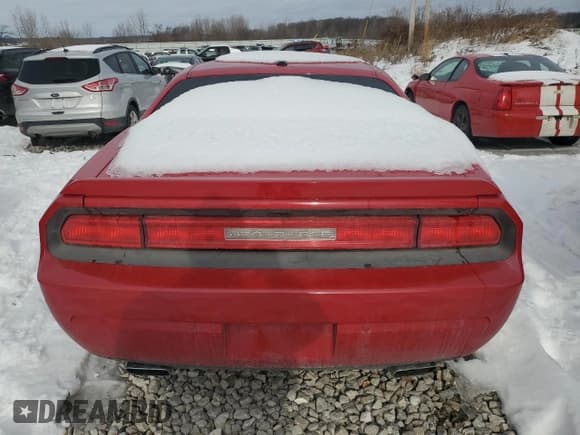 ✅ 2013 Dodge Challenger R/T • VIN: 2C3CDYBT0DH541594 • Lot: 87894265. Wystawiony na Copart z przebiegiem 136 512 mil. Bezpłatny archiwum sprzedaży aukcyjnych z USA i szczegółowy raport historii pojazdu na DreamBid. Zdjęcie 6.