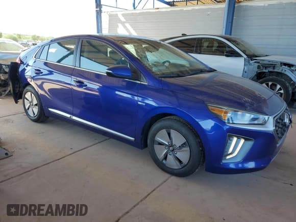 ✅ 2020 Hyundai Ioniq SE • VIN: KMHC75LCXLU213610 • Lot: 85399085. Listed on Copart with 66,397 mi. Free auction sales archive from the USA and detailed vehicle history report at DreamBid. Image 4.