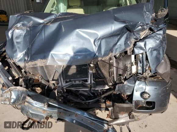 ✅ 2011 Chevrolet Silverado 1500 LTZ • VIN: 1GCRKTE3XBZ439615 • Лот: 89688685. Опубликован ранее на Copart с пробегом Не указан. Бесплатный доступ к архиву аукционных продаж из США и подробный отчёт об истории автомобиля на DreamBid. Изображение 11.