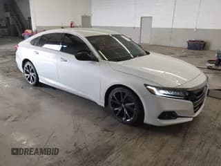 ✅ 2022 Honda Accord Sport • VIN: 1HGCV1F30NA103475 • Lot: 43582287. Wystawiony na IAAI z przebiegiem 33 253 mil. Bezpłatny archiwum sprzedaży aukcyjnych z USA i szczegółowy raport historii pojazdu na DreamBid. Zdjęcie 1.