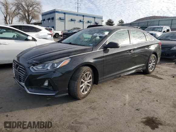 ✅ 2018 Hyundai Sonata SE • VIN: 5NPE24AFXJH665521 • Лот: 42794705. Опубликован ранее на Copart с пробегом 61 928 миль. Бесплатный доступ к архиву аукционных продаж из США и подробный отчёт об истории автомобиля на DreamBid. Изображение 1.