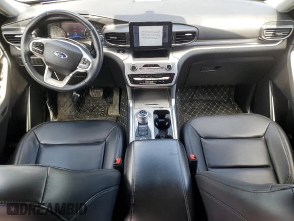 ✅ 2021 Ford Explorer XLT • VIN: 1FMSK8DH3MGB56656 • Lot: 56699525. Wystawiony na Copart z przebiegiem 45 462 mil. Bezpłatny archiwum sprzedaży aukcyjnych z USA i szczegółowy raport historii pojazdu na DreamBid. Zdjęcie 8.