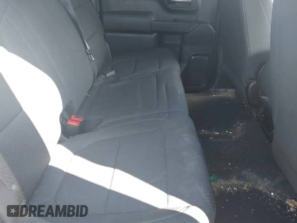 2021 Chevrolet Silverado 1500 Custom с VIN 1GCPYBEK3MZ200028, выставлен на аукционе IAAI как лот 41983618 с пробегом 98 111 миль миль и . История ставок и продаж доступна на DreamBid. Изображение 8.