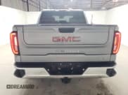 ✅ 2025 GMC Sierra 1500 SLT • VIN: 3GTUUDED9SG247668 • Лот: 90632005. Опубликован ранее на Copart с пробегом 20 422 миль. Бесплатный доступ к архиву аукционных продаж из США и подробный отчёт об истории автомобиля на DreamBid. Изображение 6.