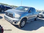 ✅ 2011 Toyota Tundra • VIN: 5TFRM5F13BX026028 • Lot: 43512932. Wystawiony na IAAI z przebiegiem 158 170 mil. Bezpłatny archiwum sprzedaży aukcyjnych z USA i szczegółowy raport historii pojazdu na DreamBid. Zdjęcie 2.