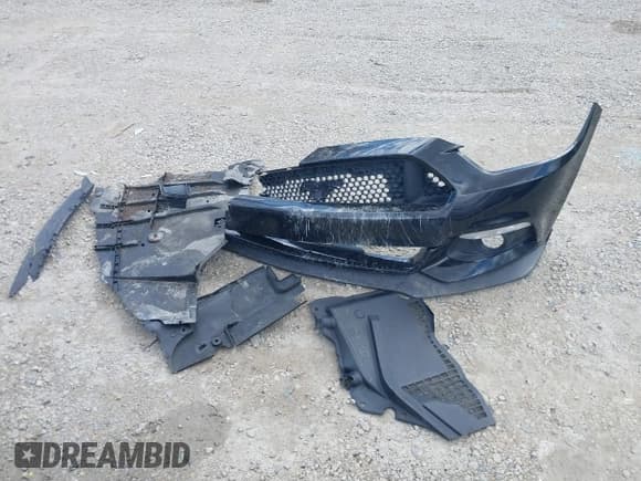 ✅ 2016 Ford Mustang GT • VIN: 1FA6P8CF0G5317364 • Lot: 41881721. Wystawiony na IAAI z przebiegiem 85 713 mil. Bezpłatny archiwum sprzedaży aukcyjnych z USA i szczegółowy raport historii pojazdu na DreamBid. Zdjęcie 12.