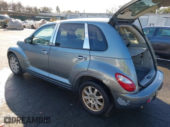 ✅ 2009 Chrysler PT Cruiser Touring • VIN: 3A8FY58919T566759 • Lot: 43721871. Listed on IAAI with 143,387 mi. Free auction sales archive from the USA and detailed vehicle history report at DreamBid. Image 3.