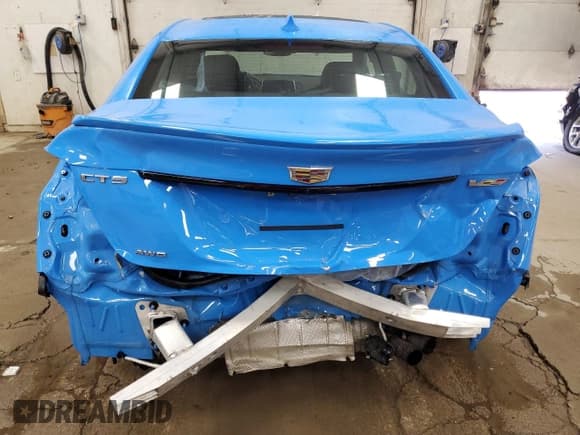 ✅ 2023 Cadillac CT5-V • VIN: 1G6DV5RW5P0126875 • Lot: 80889325. Wystawiony na Copart z przebiegiem 19 540 mil. Bezpłatny archiwum sprzedaży aukcyjnych z USA i szczegółowy raport historii pojazdu na DreamBid. Zdjęcie 6.