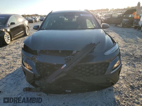 ✅ 2022 Hyundai Kona SEL • VIN: KM8K6CABXNU769299 • Лот: 75490853. Опубликован ранее на Copart с пробегом 25 666 миль. Бесплатный доступ к архиву аукционных продаж из США и подробный отчёт об истории автомобиля на DreamBid. Изображение 5.