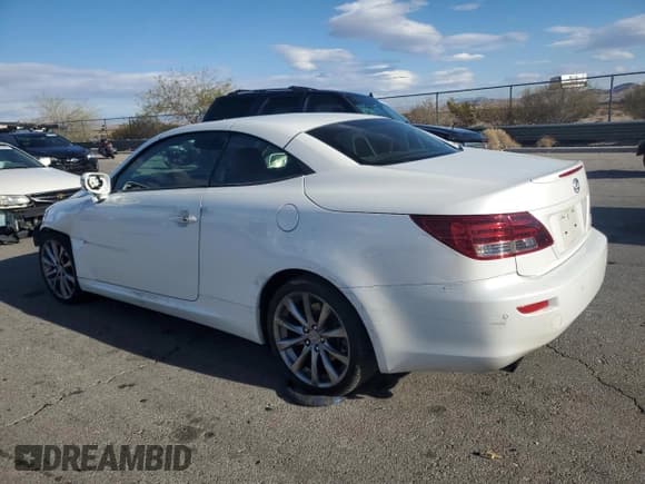 ✅ 2014 Lexus IS 250 C • VIN: JTHFF2C24E2531732 • Lot: 76927834. Listed on Copart with 90,991 mi. Free auction sales archive from the USA and detailed vehicle history report at DreamBid. Image 2.