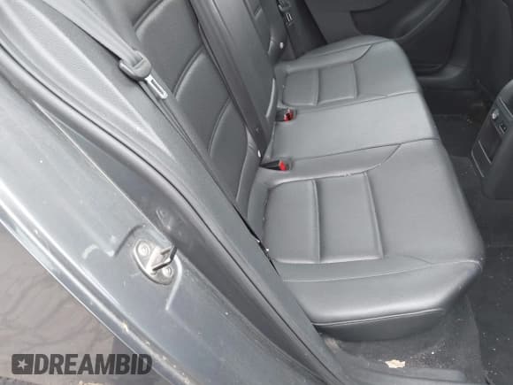 ✅ 2013 Volkswagen Jetta SE • VIN: 3VWDX7AJ3DM397748 • Lot: 42283421. Listed on IAAI with 195,928 mi. Free auction sales archive from the USA and detailed vehicle history report at DreamBid. Image 8.