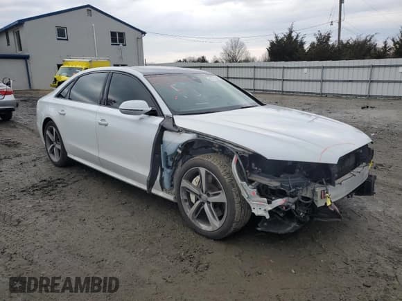 ✅ 2018 Audi A8 • VIN: WAU44AFD9JN000764 • Лот: 43721224. Опубликован ранее на Copart с пробегом 58 686 миль. Бесплатный доступ к архиву аукционных продаж из США и подробный отчёт об истории автомобиля на DreamBid. Изображение 4.