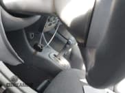 ✅ 2002 Hyundai Accent GS • VIN: KMHCG35C32U179011 • Lot: 43468979. Wystawiony na IAAI z przebiegiem 244 903 mil. Bezpłatny archiwum sprzedaży aukcyjnych z USA i szczegółowy raport historii pojazdu na DreamBid. Zdjęcie 11.