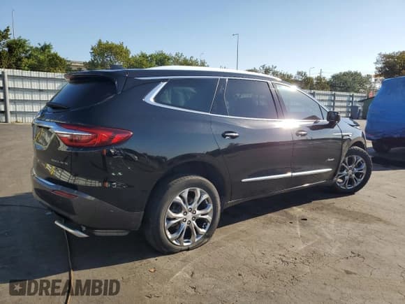 ✅ 2018 Buick Enclave Avenir • VIN: 5GAERDKW9JJ140467 • Lot: 50756375. Listed on Copart with 101,447 mi. Free auction sales archive from the USA and detailed vehicle history report at DreamBid. Image 3.