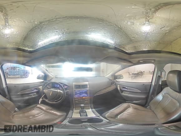 ✅ 2013 Lincoln MKX • VIN: 2LMDJ8JK6DBL23891 • Lot: 90146515. Wystawiony na Copart z przebiegiem 115 669 mil. Bezpłatny archiwum sprzedaży aukcyjnych z USA i szczegółowy raport historii pojazdu na DreamBid. Zdjęcie 15.