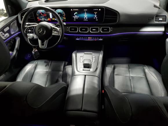 ✅ 2021 Mercedes-Benz GLE 580 • VIN: 4JGFB8GB7MA409005 • Lot: 51950375. Wystawiony na Copart z przebiegiem 40 714 mil. Bezpłatny archiwum sprzedaży aukcyjnych z USA i szczegółowy raport historii pojazdu na DreamBid. Zdjęcie 8.