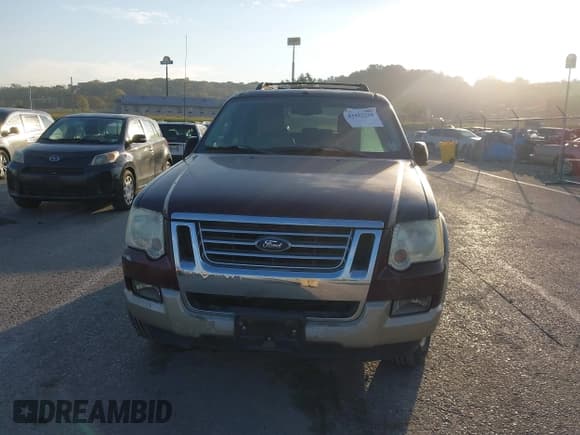 ✅ 2007 Ford Explorer Eddie Bauer • VIN: 1FMEU74E77UA80694 • Lot: 43452518. Wystawiony na IAAI z przebiegiem 152 622 mil. Bezpłatny archiwum sprzedaży aukcyjnych z USA i szczegółowy raport historii pojazdu na DreamBid. Zdjęcie 6.