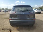 ✅ 2019 Jeep Cherokee Latitude Plus • VIN: 1C4PJLLN9KD248196 • Lot: 81339675. Wystawiony na Copart z przebiegiem 75 562 mil. Bezpłatny archiwum sprzedaży aukcyjnych z USA i szczegółowy raport historii pojazdu na DreamBid. Zdjęcie 6.