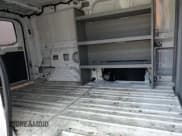 ✅ 2017 Ford Transit • VIN: 1FTYR1ZM8HKB15191 • Lot: 67153555. Wystawiony na Copart z przebiegiem 227 301 mil. Bezpłatny archiwum sprzedaży aukcyjnych z USA i szczegółowy raport historii pojazdu na DreamBid. Zdjęcie 11.