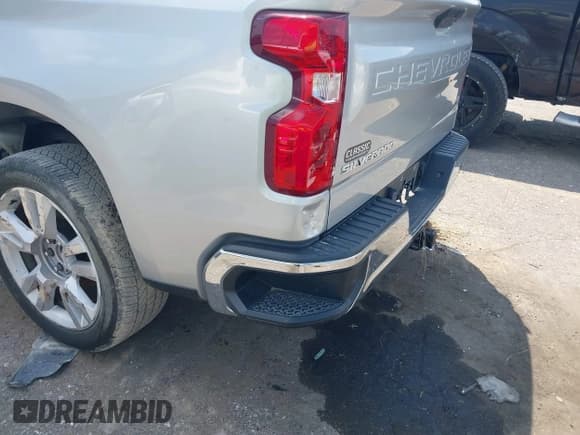 ✅ 2021 Chevrolet Silverado 1500 LT • VIN: 1GCPWCEK2MZ140660 • Лот: 43193436. Опубликован ранее на IAAI с пробегом 125 295 миль. Бесплатный доступ к архиву аукционных продаж из США и подробный отчёт об истории автомобиля на DreamBid. Изображение 6.